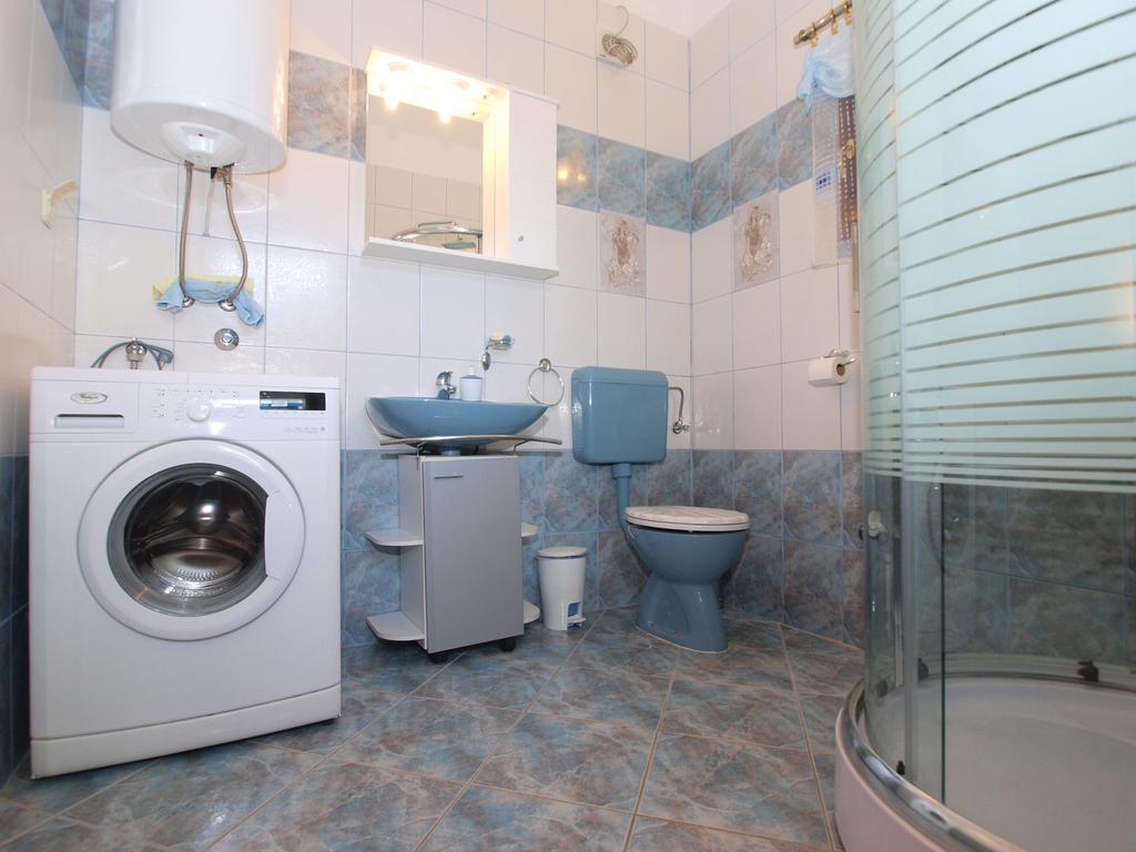Apartments Dino 1374 プーラ エクステリア 写真